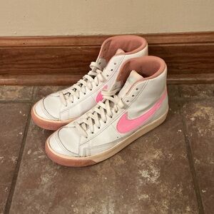 Nike Blazers - Kids 5.5 (equals women's 7)